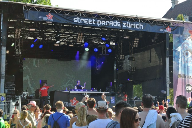 Street Parade Zurich 2015