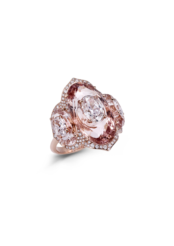 Diamond inlaid into morganite ring Kopie