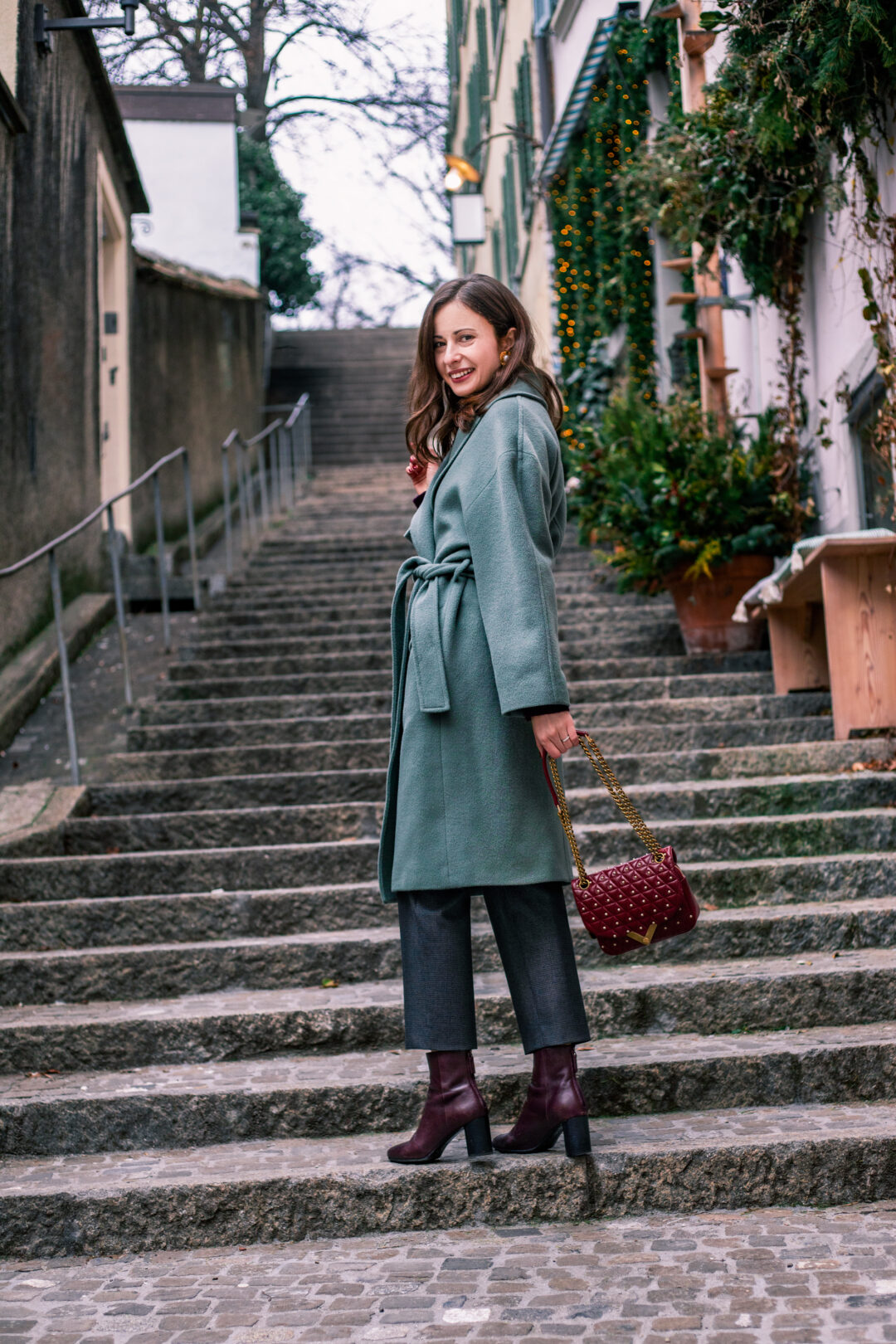 This image has an empty alt attribute; its file name is aqvarossa-swiss-fashion-brand-11-1080x1620.jpg