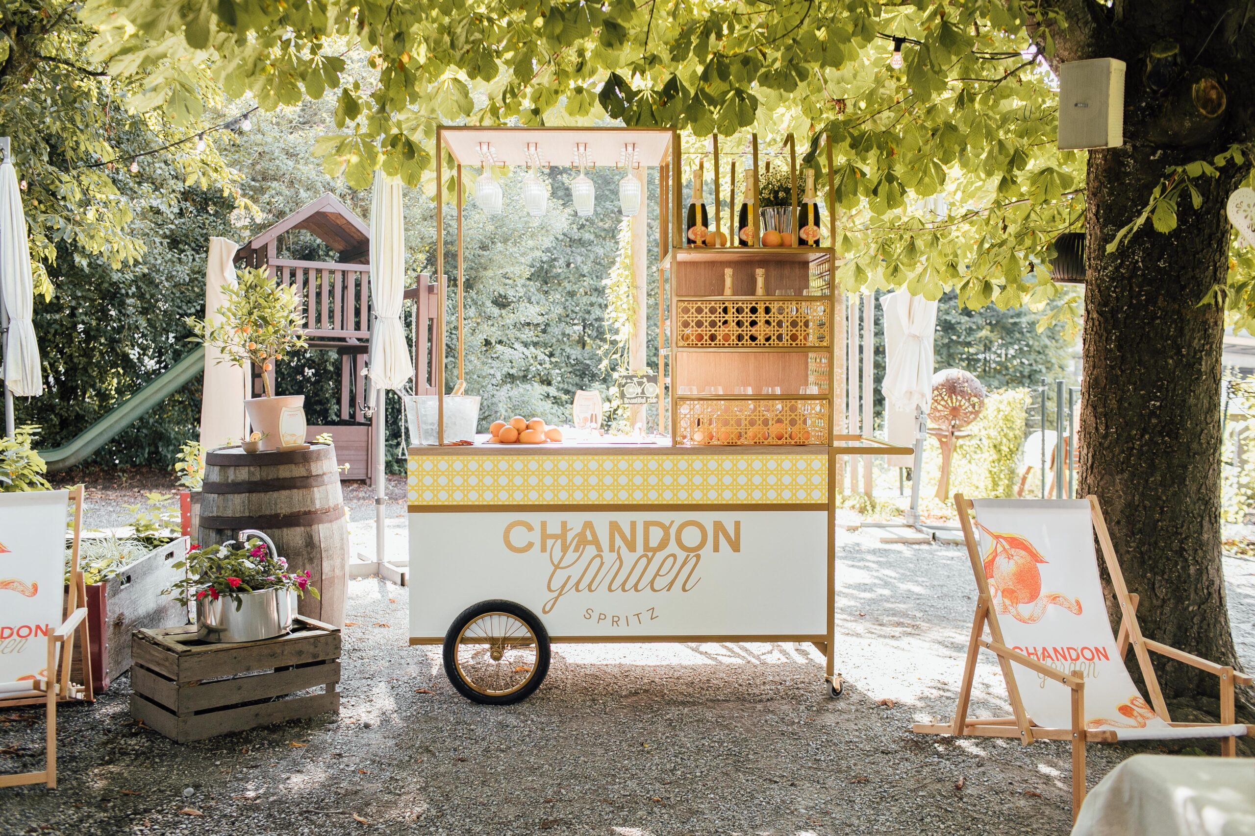 CHANDON GARDEN SPRITZ